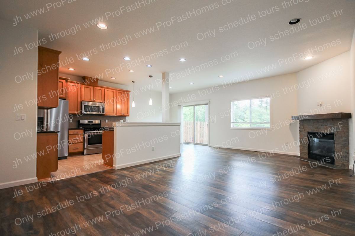 House for rent at 13640 SE Madena Way, Clackamas, OR 97015