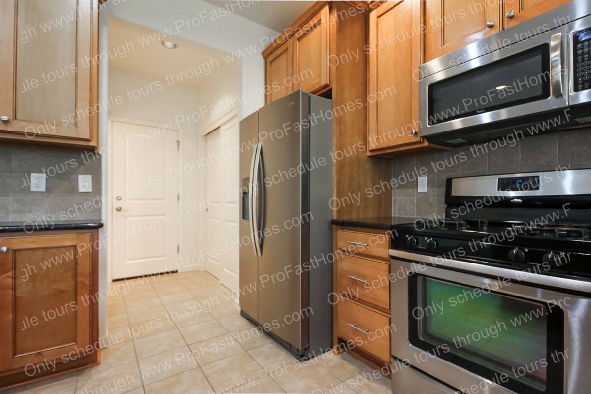 House for rent at 13640 SE Madena Way, Clackamas, OR 97015