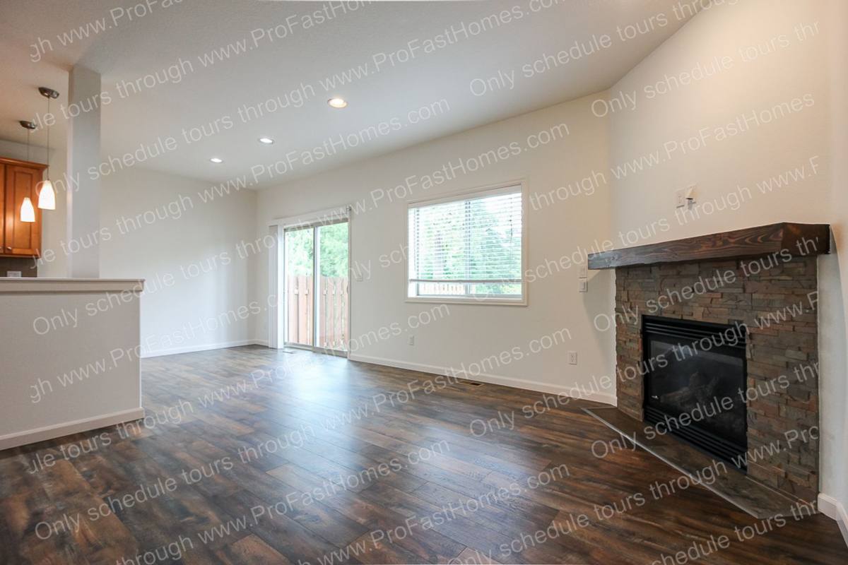 House for rent at 13640 SE Madena Way, Clackamas, OR 97015