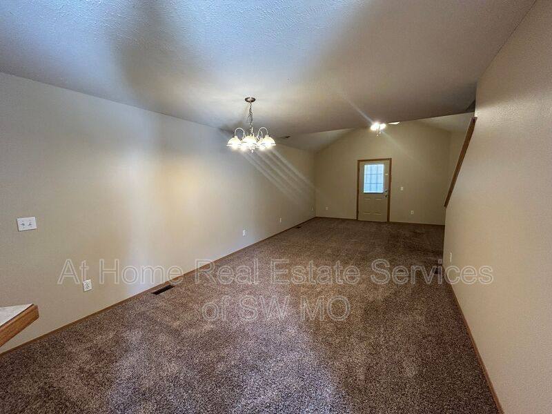 Apartment for rent at 1260 N Westwood, Republic, MO 65738