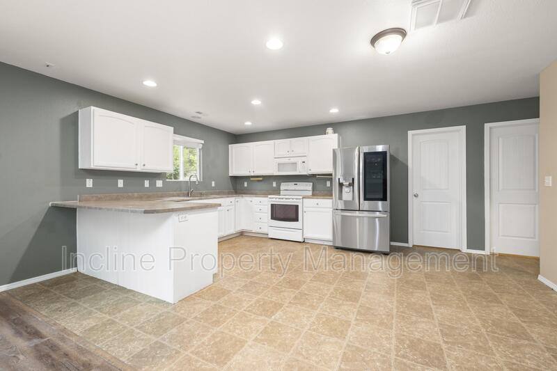 House for rent at 203 W Cooper Dr, Saratoga Springs, UT 84045