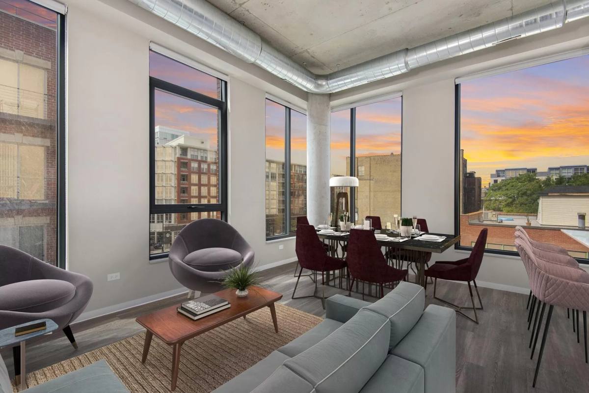 Apartment for rent at 939 W Washington Blvd, Chicago, IL 60606