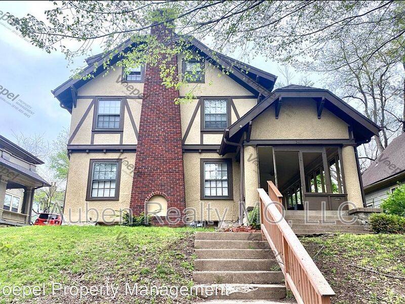 House for rent at 5411 Rockhill Rd, Kansas City, MO 64110