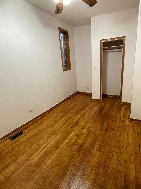 Apartment for rent at 902 N California #1R, Chicago, IL 60622