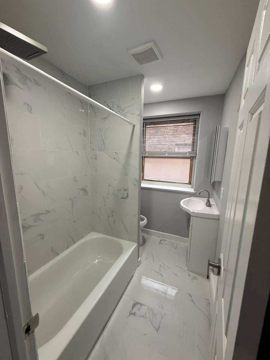 Apartment for rent at 215 W Walnut Lane, Philadelphia, PA 19144