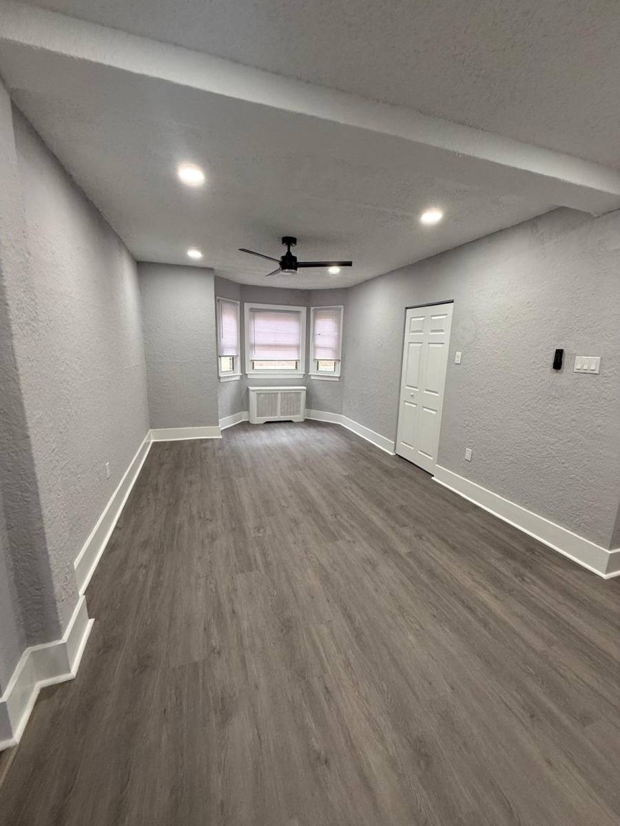 Apartment for rent at 215 W Walnut Lane, Philadelphia, PA 19144