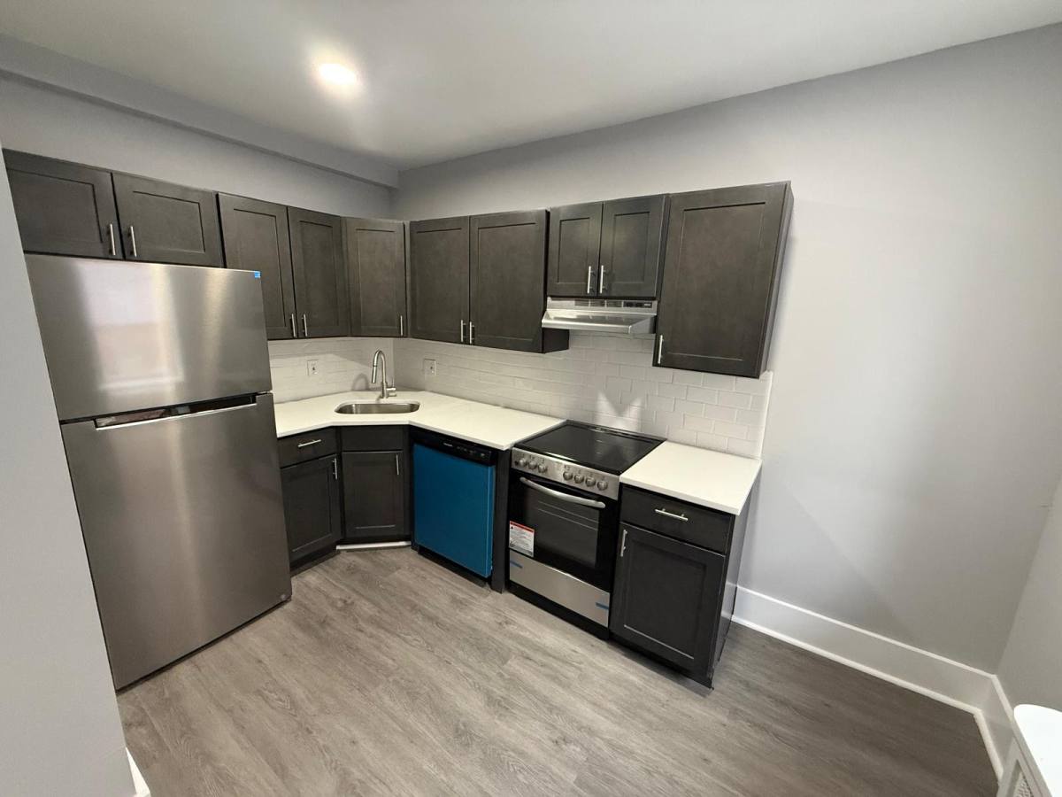Apartment for rent at 215 W Walnut Lane, Philadelphia, PA 19144