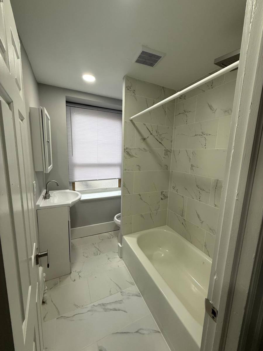 Apartment for rent at 215 W Walnut Lane, Philadelphia, PA 19144