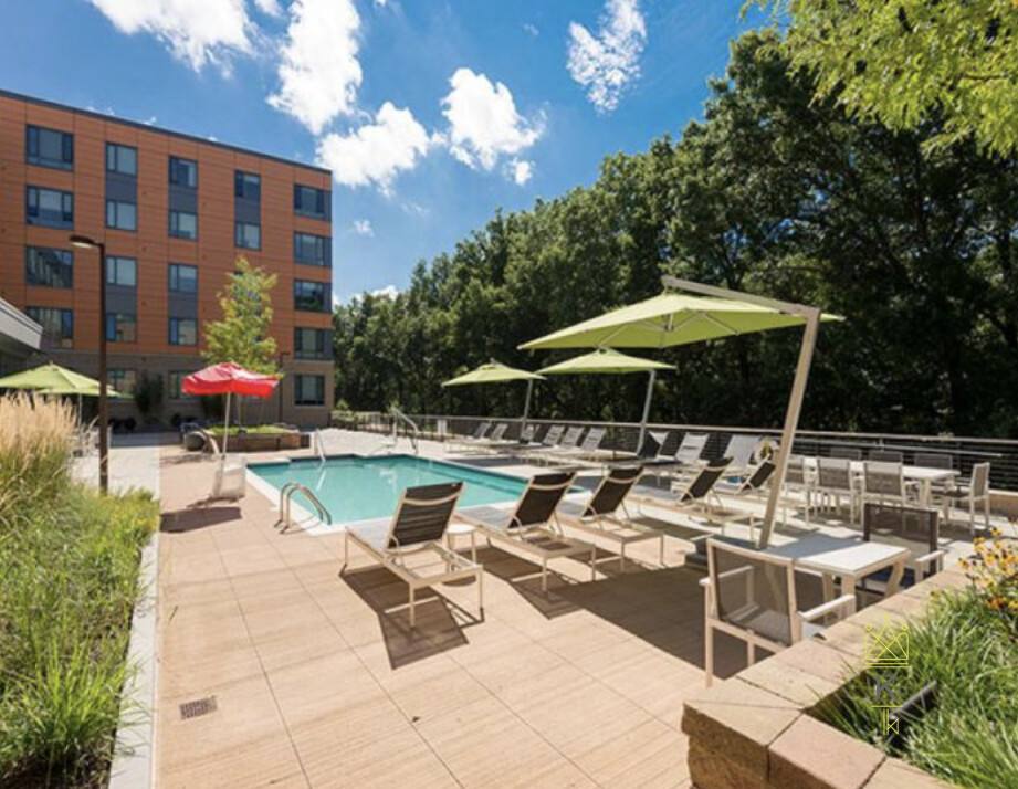 Apartment for rent at 161 S Hungtinton Ave, Jamaica Plain, MA 02130