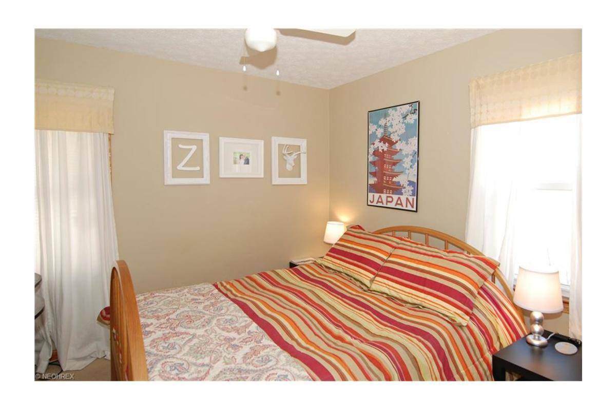Townhouse for rent at 87 N Pershing Ave #89, Akron, OH 44313