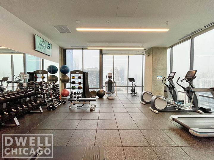 Apartment for rent at 221 W Hubbard St, Chicago, IL 60654