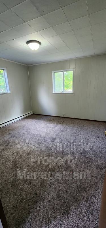 House for rent at 112 Breezemont Lane, Beckley, WV 25801
