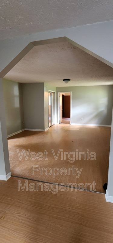 House for rent at 112 Breezemont Lane, Beckley, WV 25801