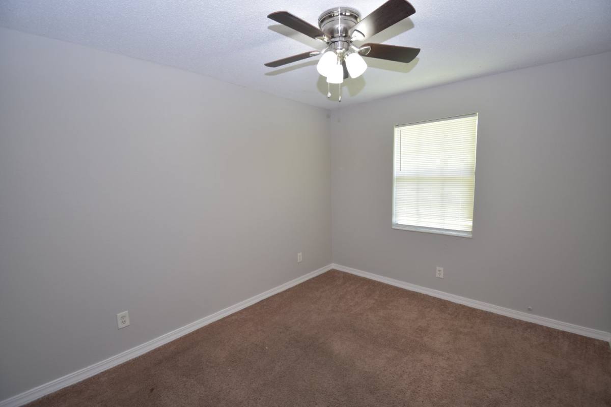 Apartment for rent at 7135 Pearson Rd #4, Pensacola, FL 32526