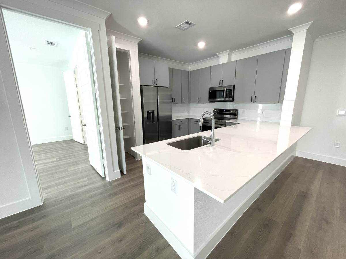 Townhouse for rent at 1664 Hillside Terrace, Buda, TX 78610