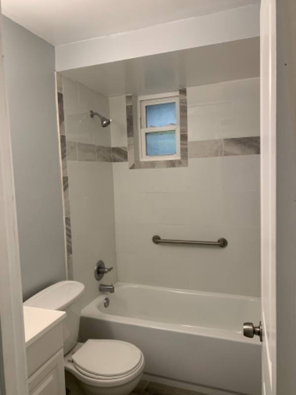 Apartment for rent at 774 Acosta St, Jacksonville, FL 32204