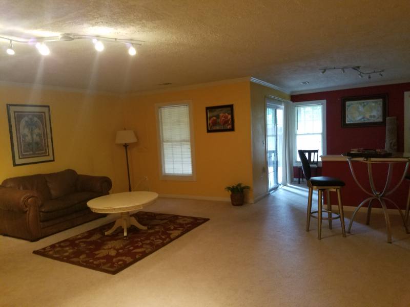 Townhouse for rent at 20945 Sandstone Square, Sterling, VA 20165