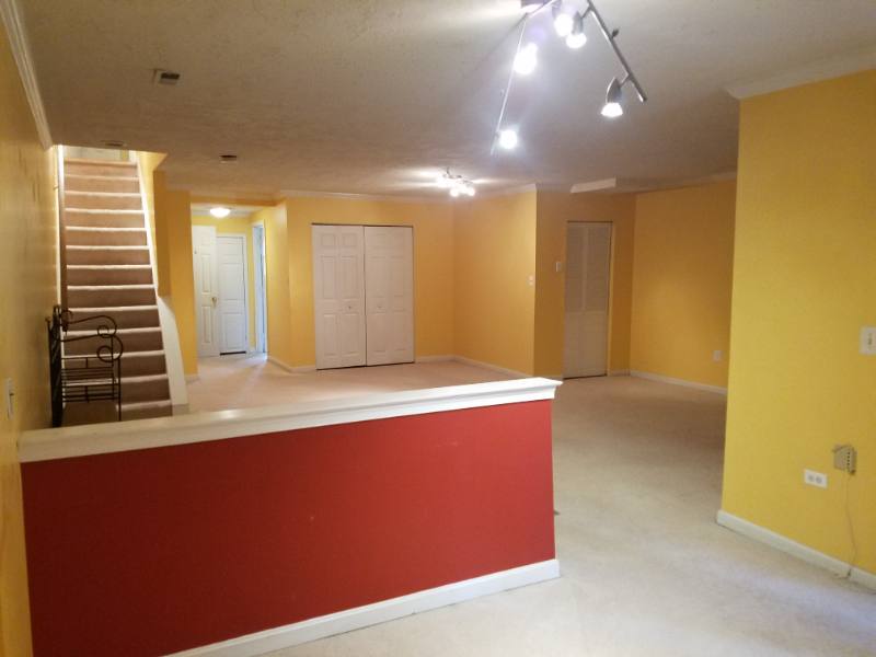 Townhouse for rent at 20945 Sandstone Square, Sterling, VA 20165
