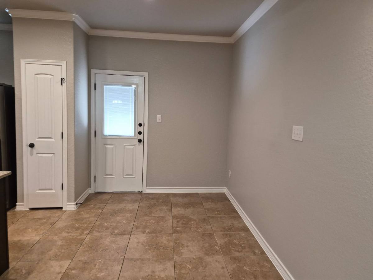 Townhouse for rent at 6406 Luglio Lane, San Antonio, TX 78233