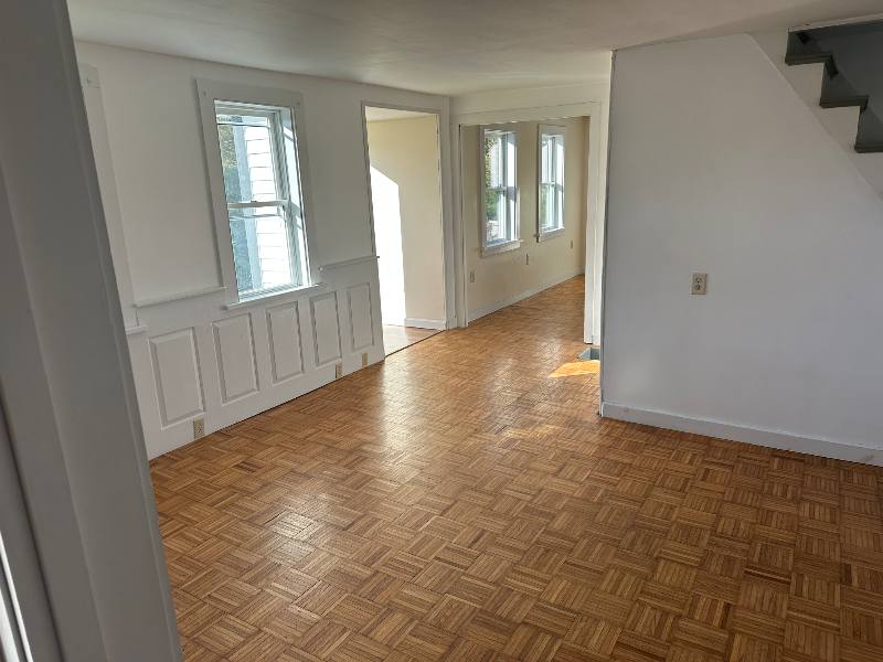 House for rent at 367 Gardiner Rd, Wiscasset, ME 04578