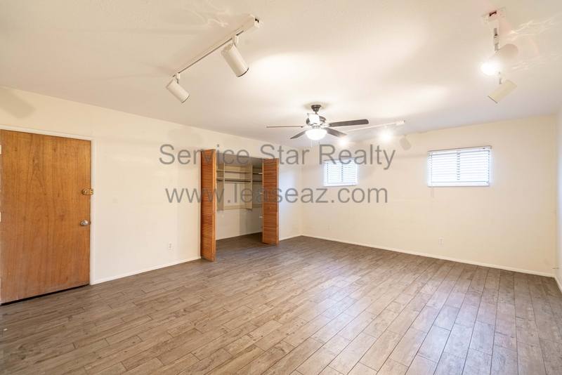 House for rent at 923 E Wesleyan Dr, Tempe, AZ 85282