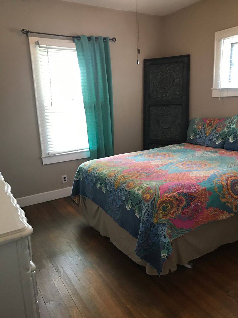 House for rent at 1109 Julia Ave, Louisville, KY 40204