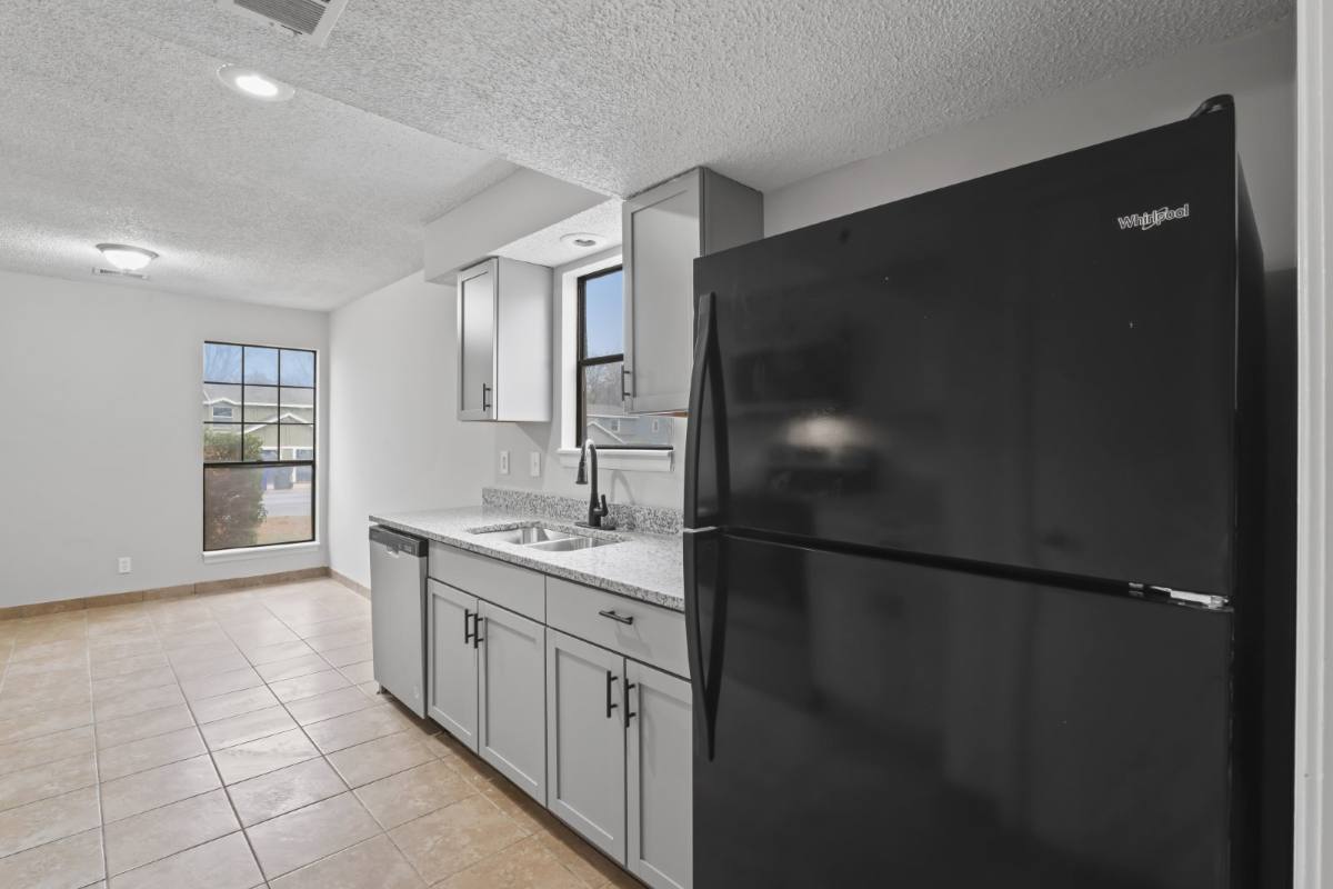 House for rent at 16304 W 141st Terrace, Olathe, KS 66062