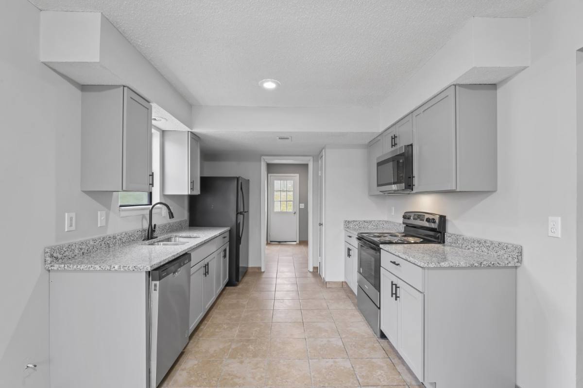 House for rent at 16304 W 141st Terrace, Olathe, KS 66062