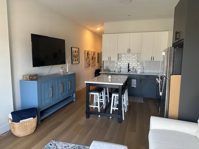 Apartment for rent at 3204 N Clifton Ave, Chicago, IL 60657