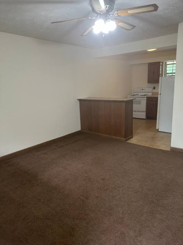 Apartment for rent at 9 Circle Dr #3, Huntington, WV 25701