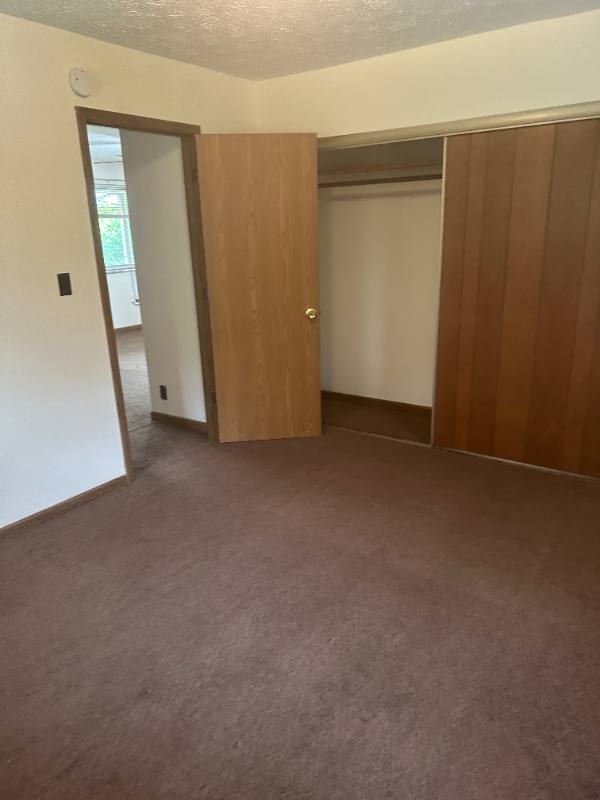 Apartment for rent at 9 Circle Dr #3, Huntington, WV 25701