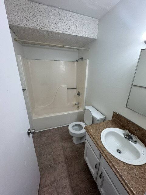 Apartment for rent at 6832 W Par Lane #3, Wichita, KS 67212