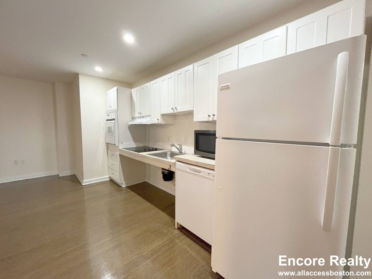 Apartment for rent at 40 Boylston St, Boston, MA 02116