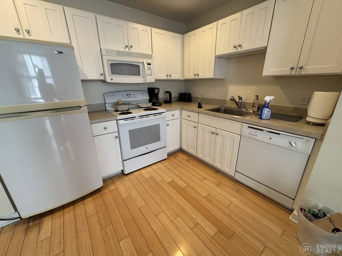 Apartment for rent at 40 Boylston St, Boston, MA 02116