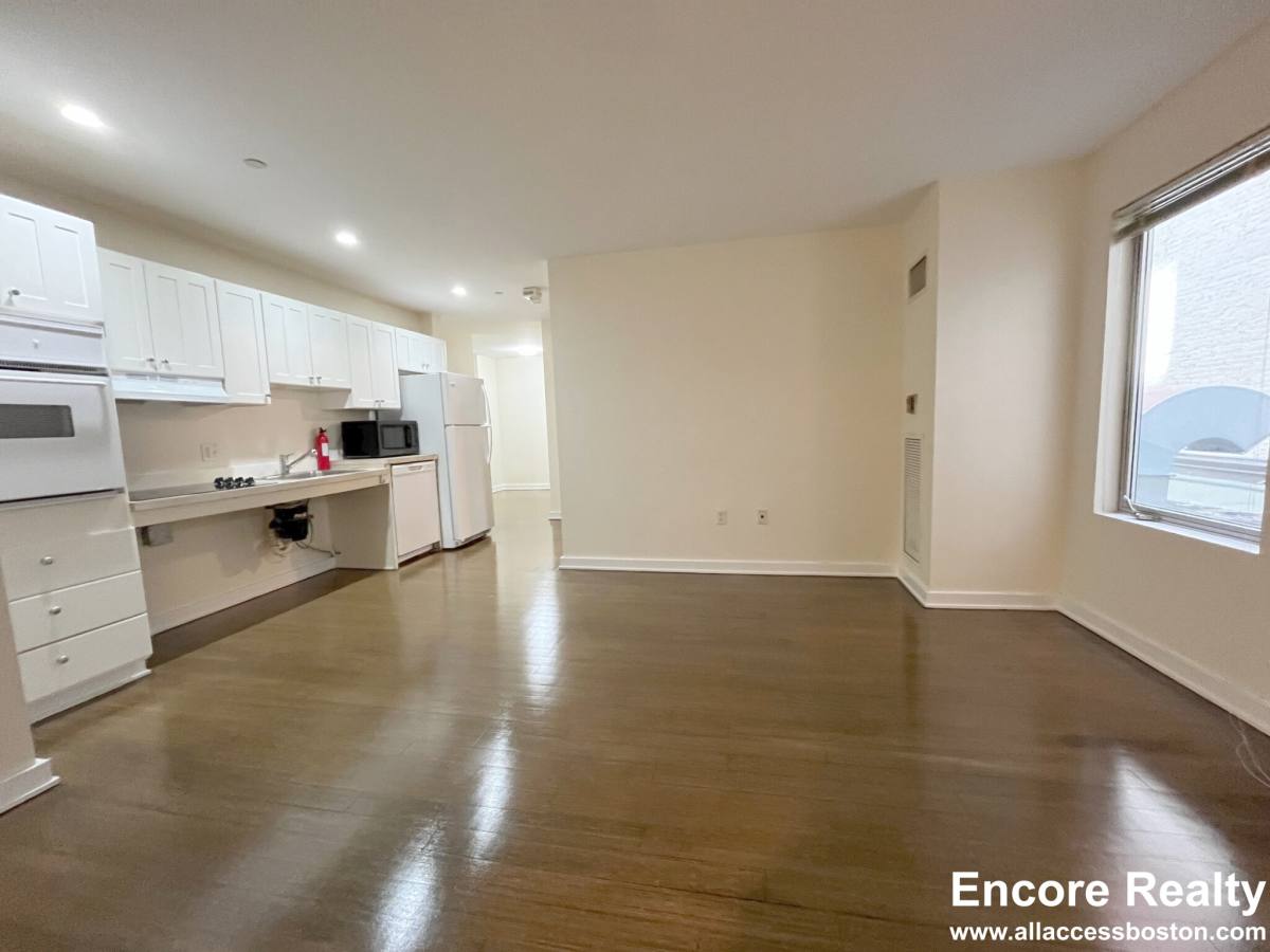 Apartment for rent at 40 Boylston St, Boston, MA 02116
