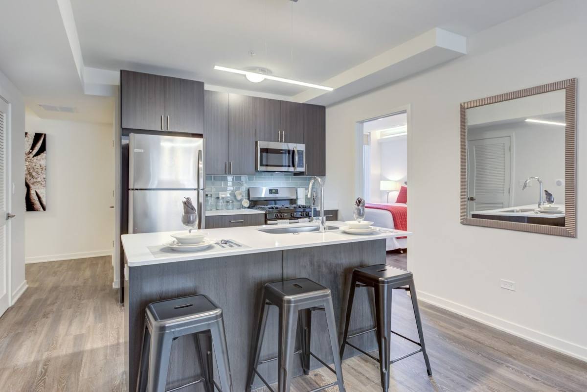 Apartment for rent at 1325 N Wells St, Chicago, IL 60610