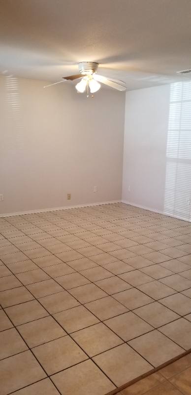 House for rent at 906 Austin St #A, Arlington, TX 76012