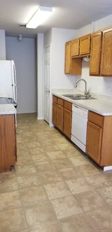 House for rent at 906 Austin St #A, Arlington, TX 76012