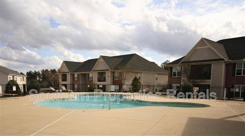 Condo for rent at 411 Gallery Dr #204-1, Spring Lake, NC 28390