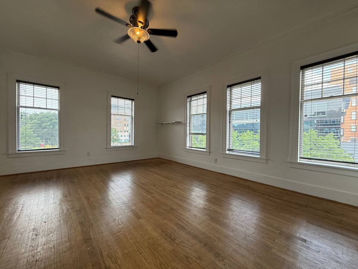 Apartment for rent at 346 S Rose St #H, Kalamazoo, MI 49007