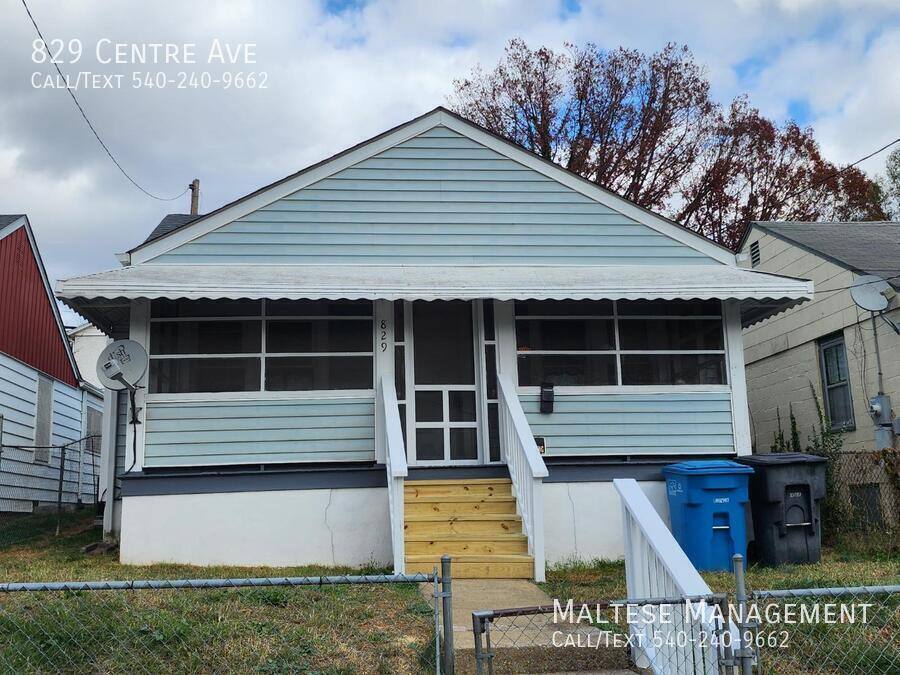 House for rent at 829 Centre Ave, Roanoke, VA 24016