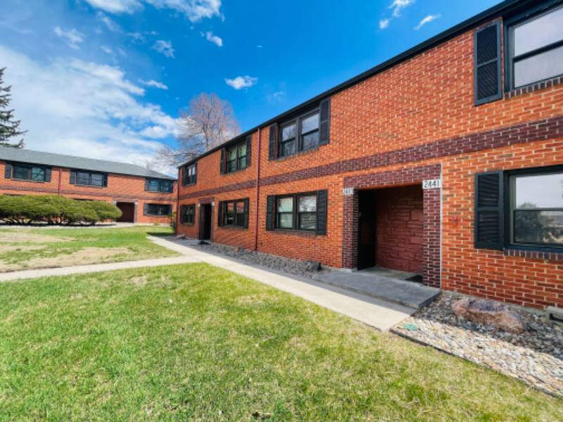 Townhouse for rent at 2443 Paseo Rd, Colorado Springs, CO 80907