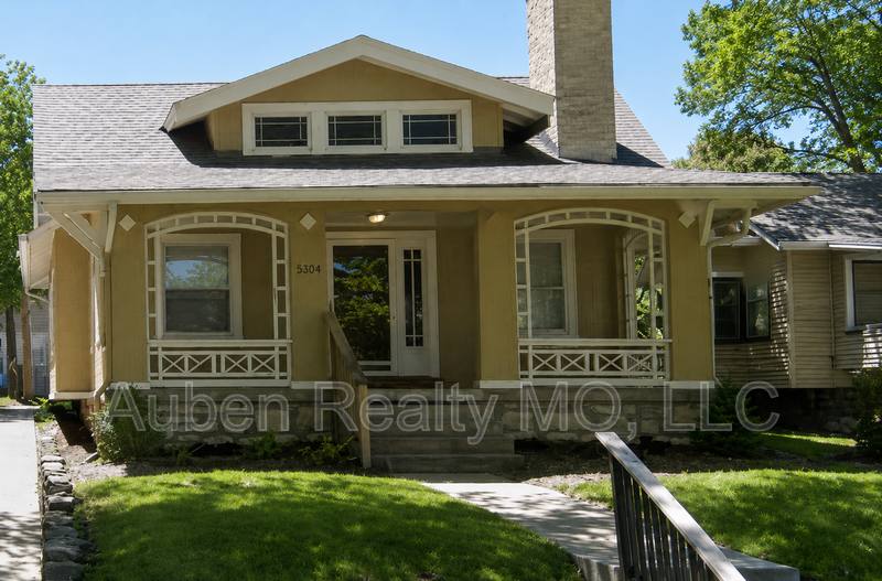 House for rent at 5304 Harrison St, Kansas City, MO 64110