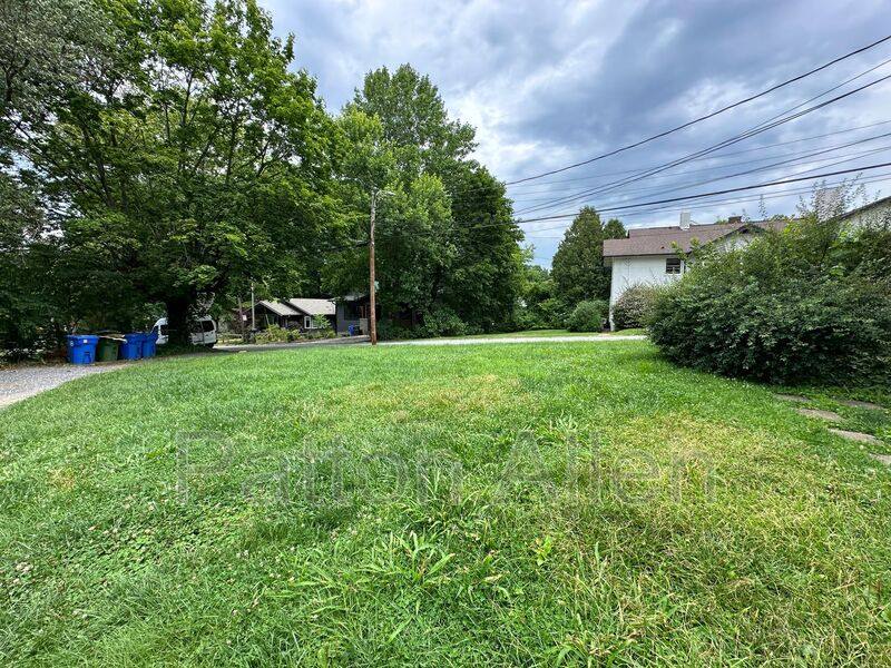 Apartment for rent at 89 Vermont Ave #3, Asheville, NC 28806