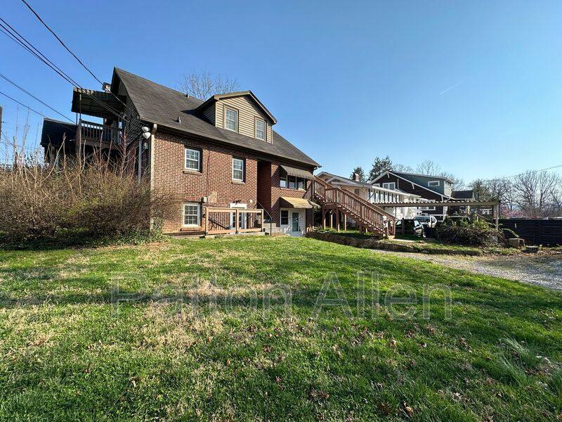 Apartment for rent at 89 Vermont Ave #3, Asheville, NC 28806