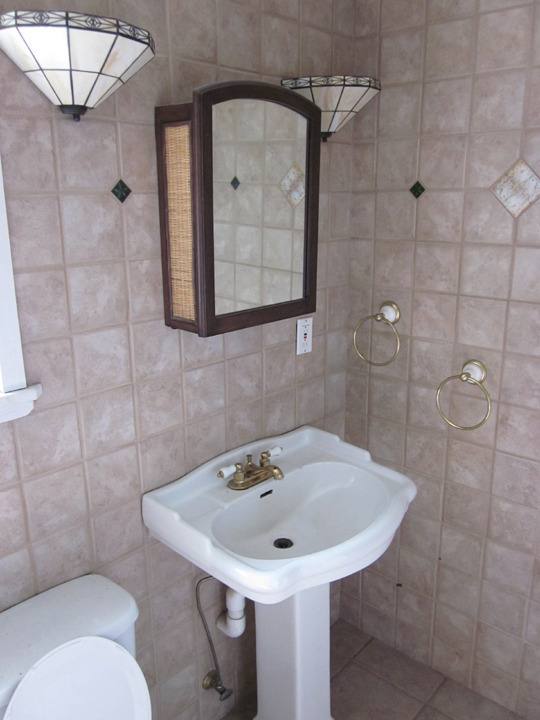 House for rent at 722 NE 3rd Ave #3, Gainesville, FL 32601