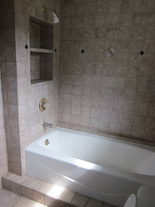 House for rent at 722 NE 3rd Ave #3, Gainesville, FL 32601