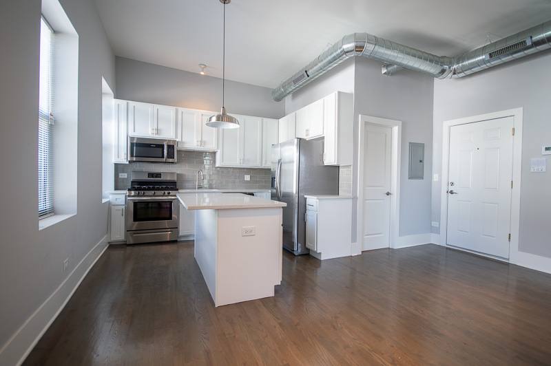 Apartment for rent at 1044 W 18th St, Chicago, IL 60608