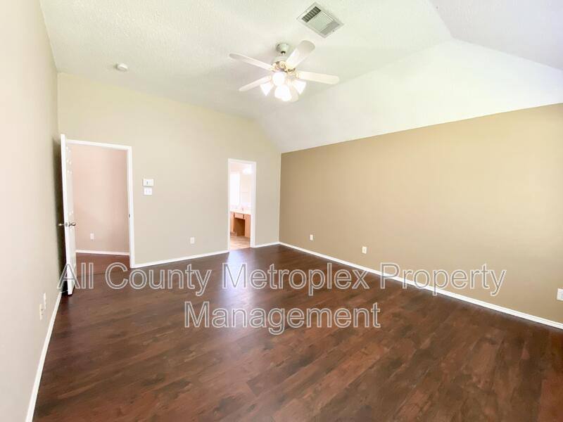 House for rent at 813 Snapdragon Lane, Plano, TX 75075