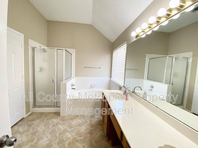 House for rent at 813 Snapdragon Lane, Plano, TX 75075